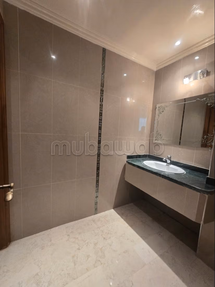 Appartement 190 m² f Bourgogne Ouest — 13