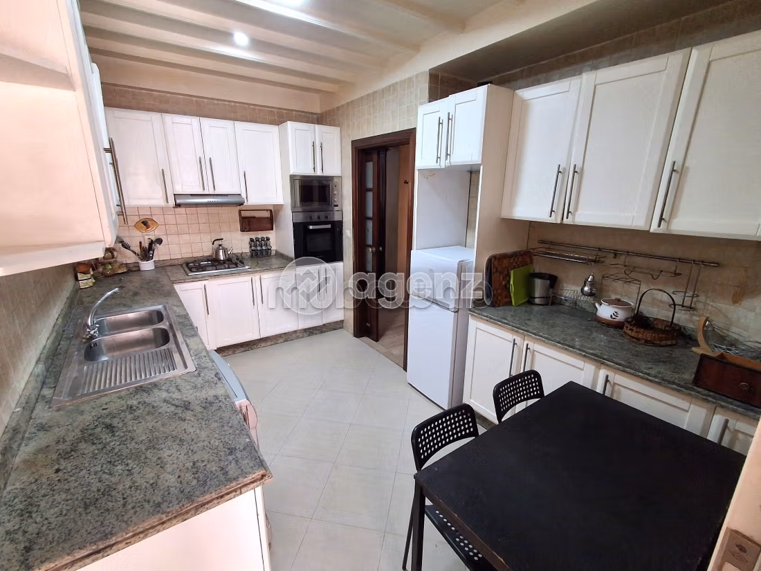 Appartement 161 m² à Les Hôpitaux — 16