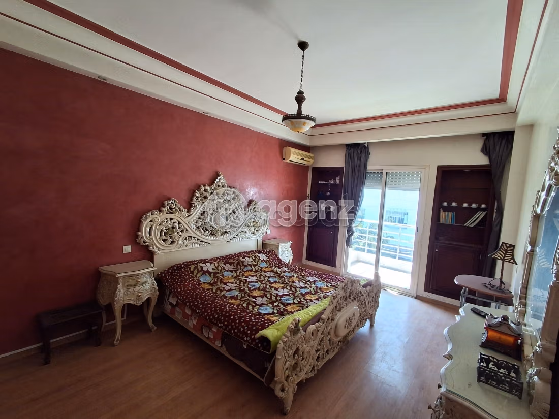 Appartement à vendre 161 m², 3 chambres Les Hôpitaux Casablanca — 2