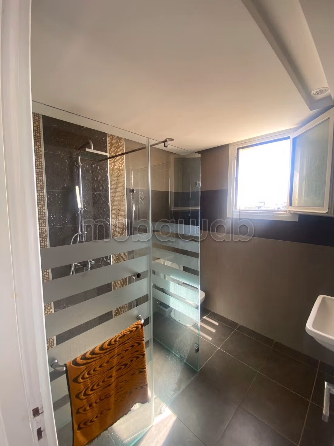 In vendita villa a Raoued a piedi nell'acqua
