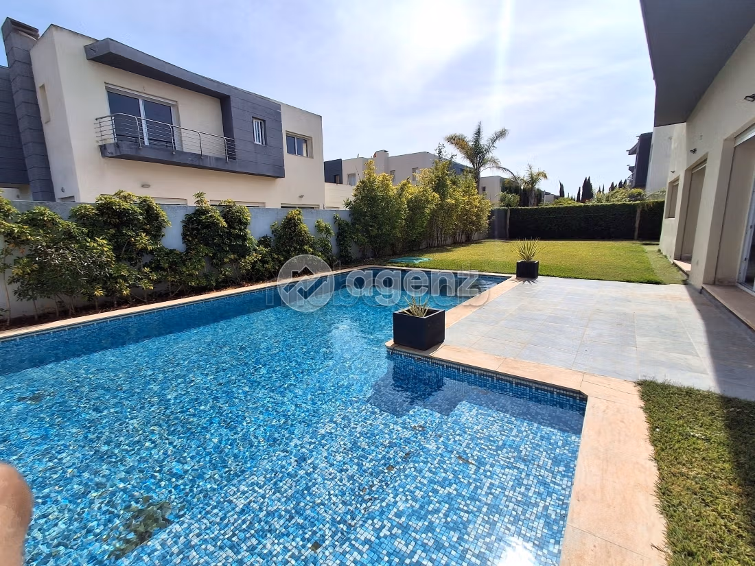 Villa à vendre 600 m², 4 chambres Autre Oulad Salah