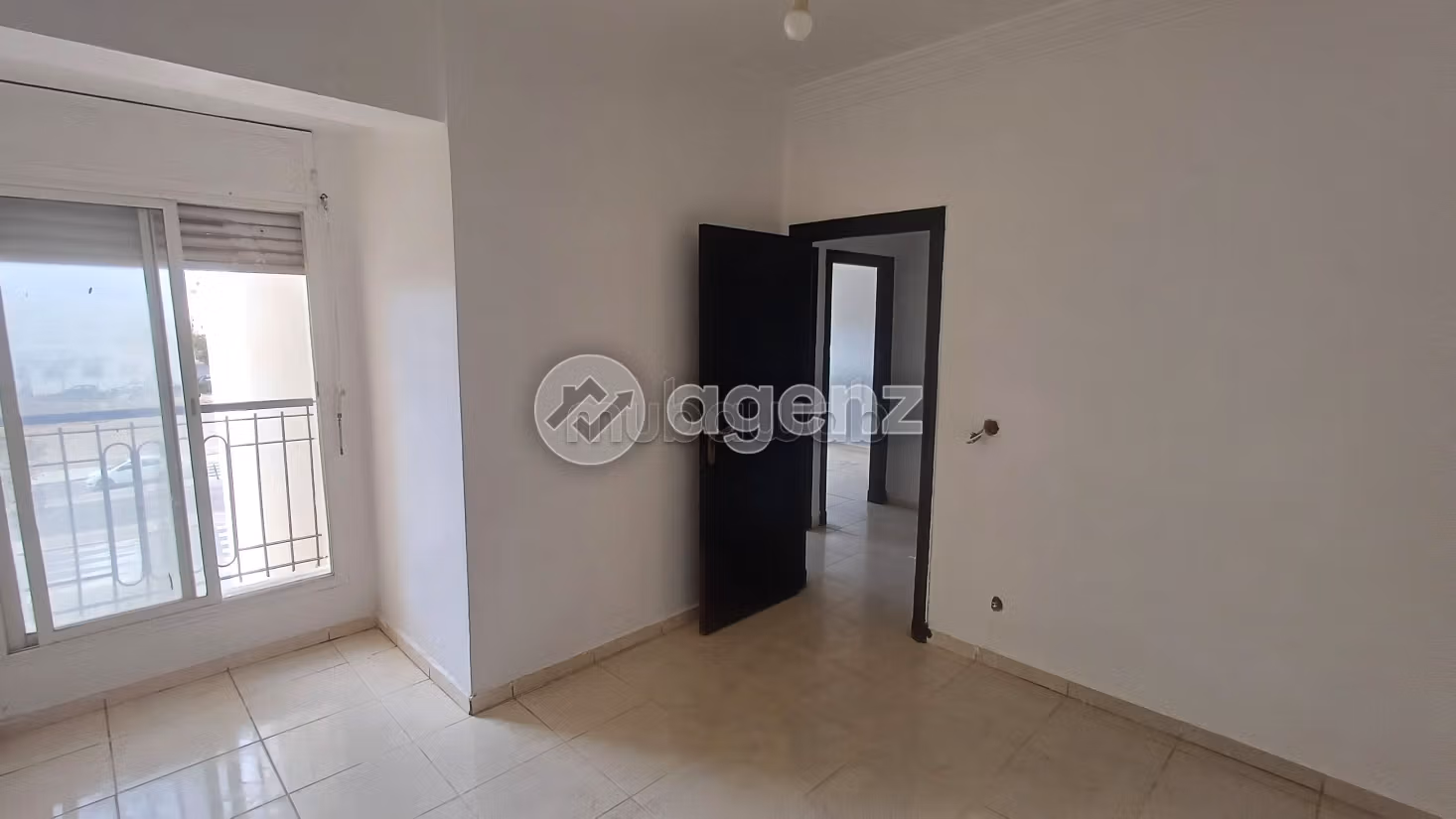 Apartamento en venta de 83 m², 3 habitaciones Oulfa Casablanca