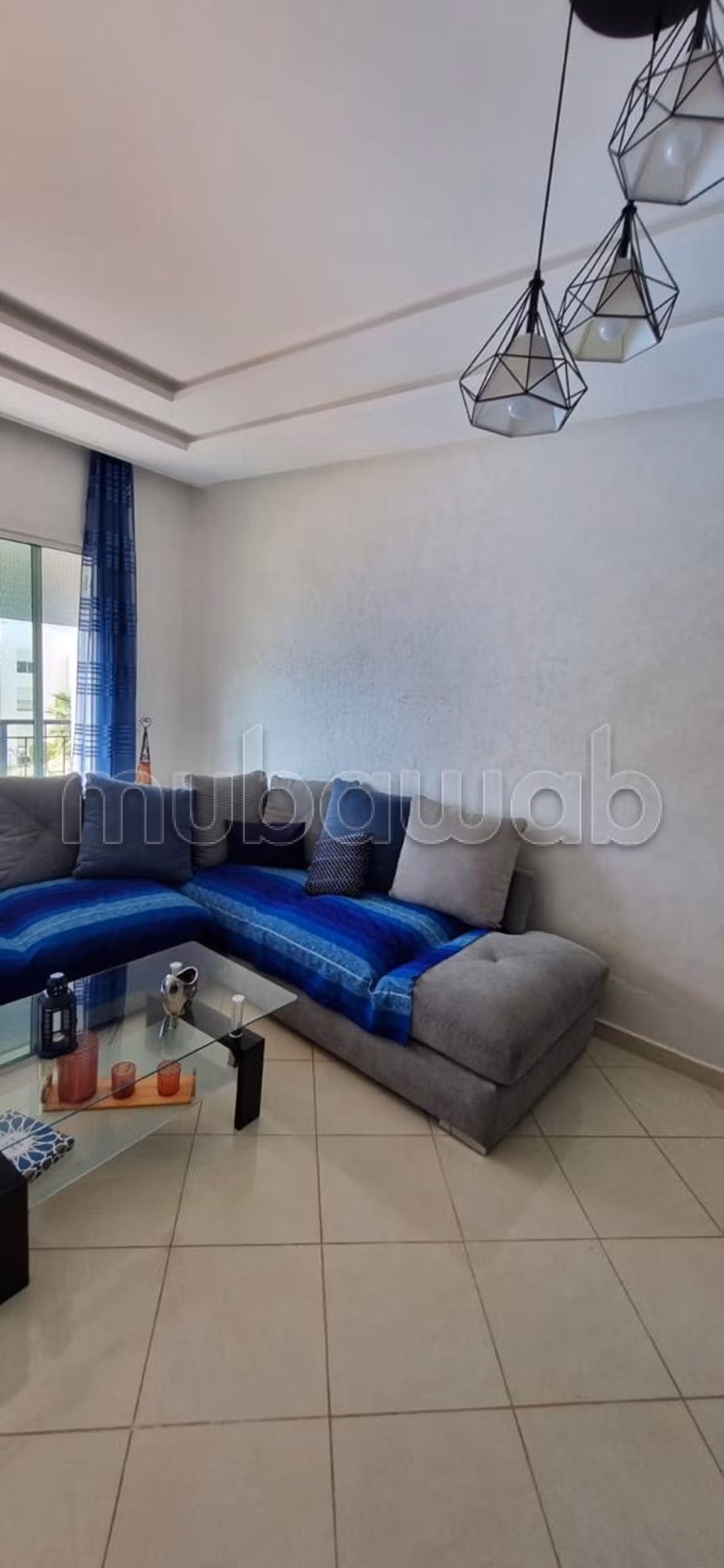 Vente d'un bel appartement à El Mansouria.
Surface de 95 m².
Grande terrasse