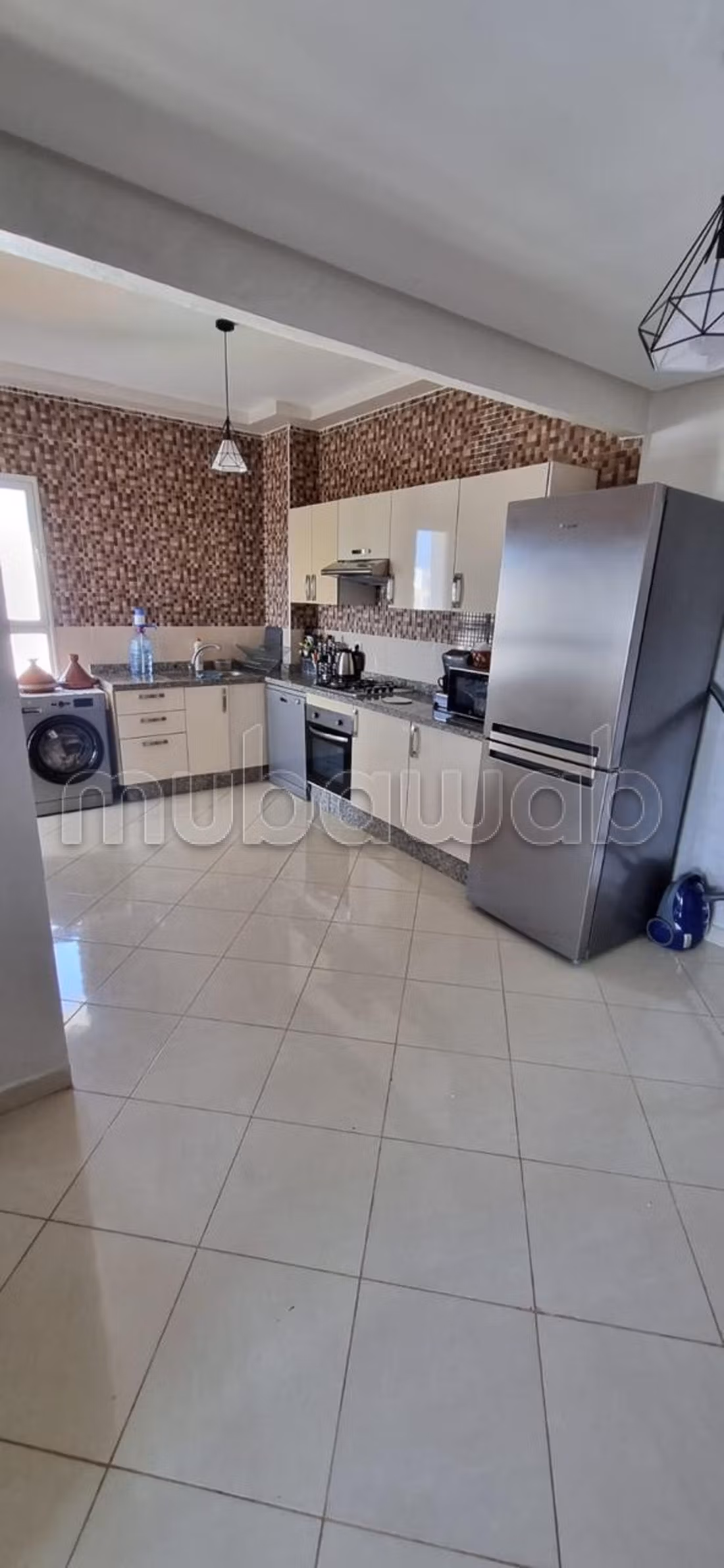 Vente d'un bel appartement à El Mansouria.
Surface de 95 m².
Grande terrasse