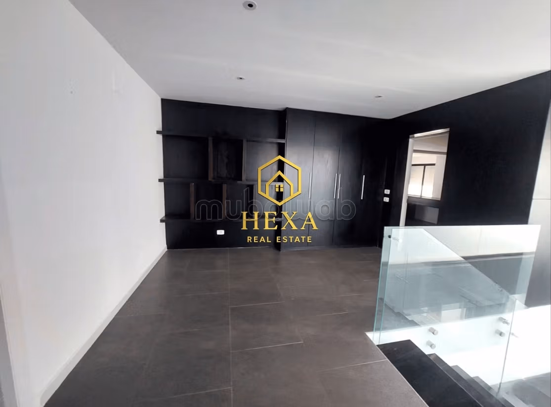 Villa S4 con piscina a La Marsa