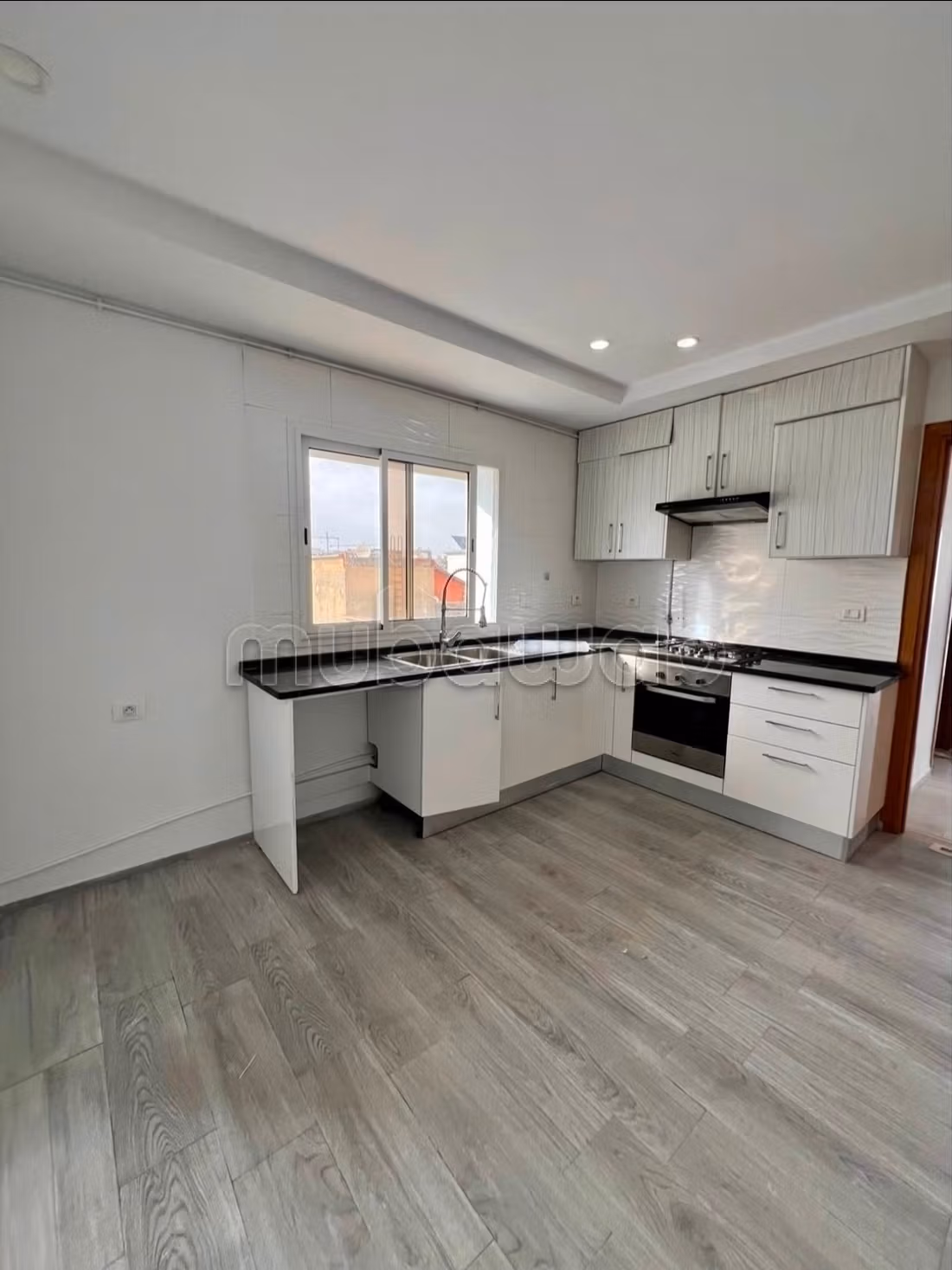 Apartment S2 with Large Terrace Carthage Garden