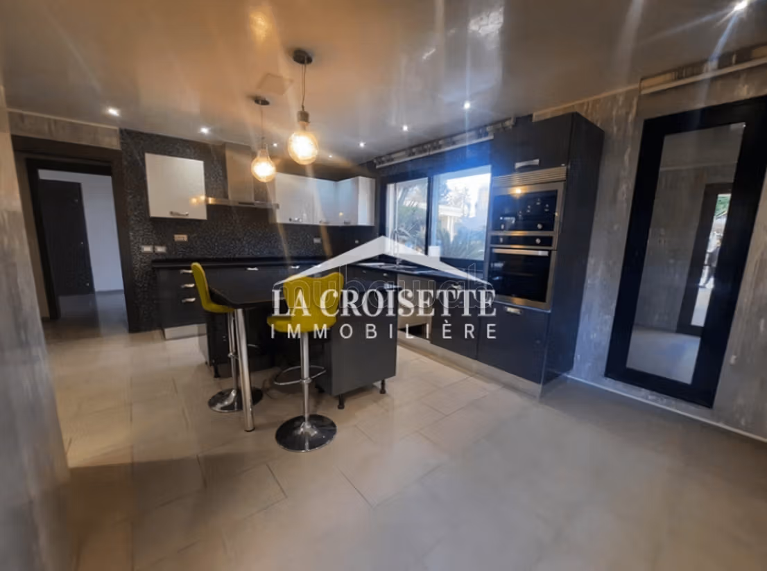 Villa S3 con piscina a La Soukra