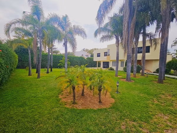 Very Beautiful Villa Great Potential 5 Suites Souissi