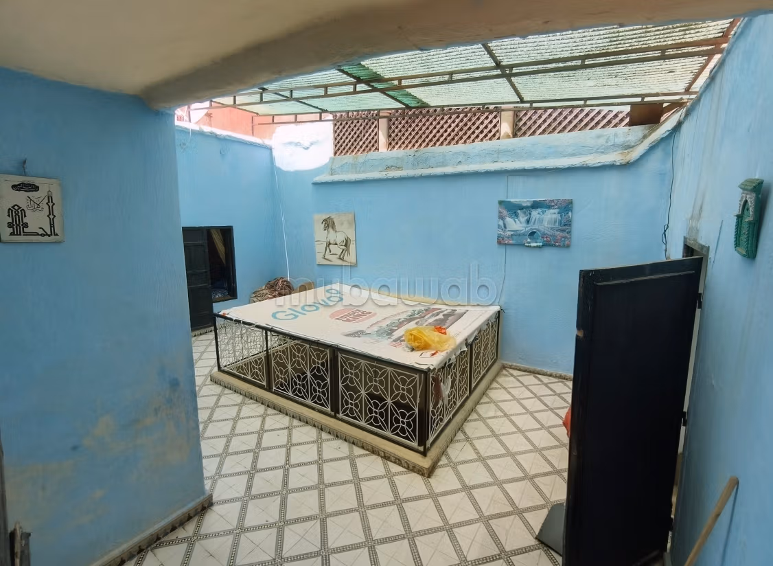 Casa Autentica di 84 m² con Accesso per Auto