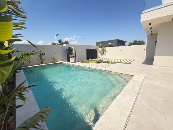Nouvelle villa S3 dans un compound