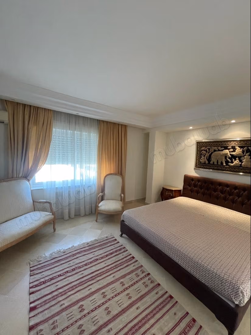 طابق فيلا مؤثثة للإيجار السنوي