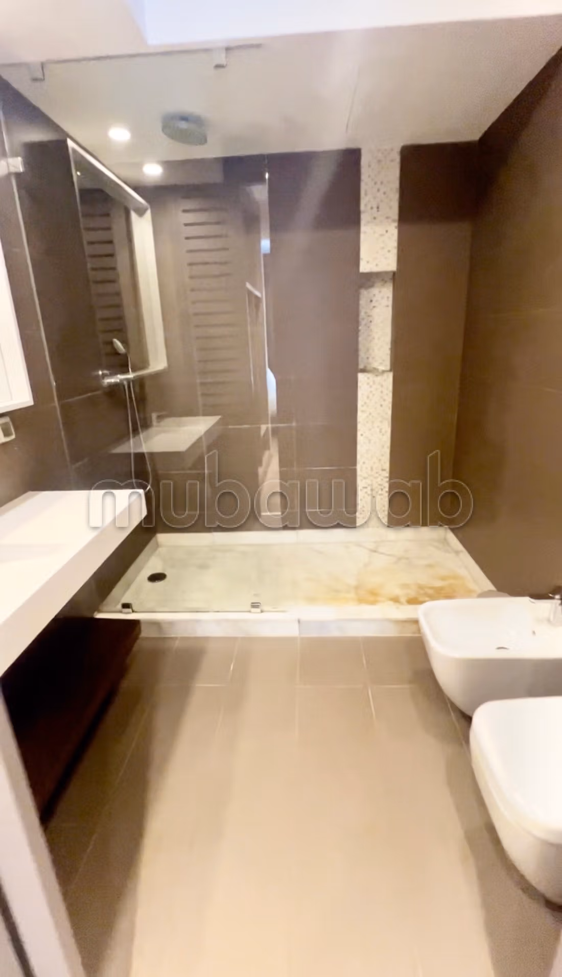 Appartement 65 m² à Ain Diab — 24