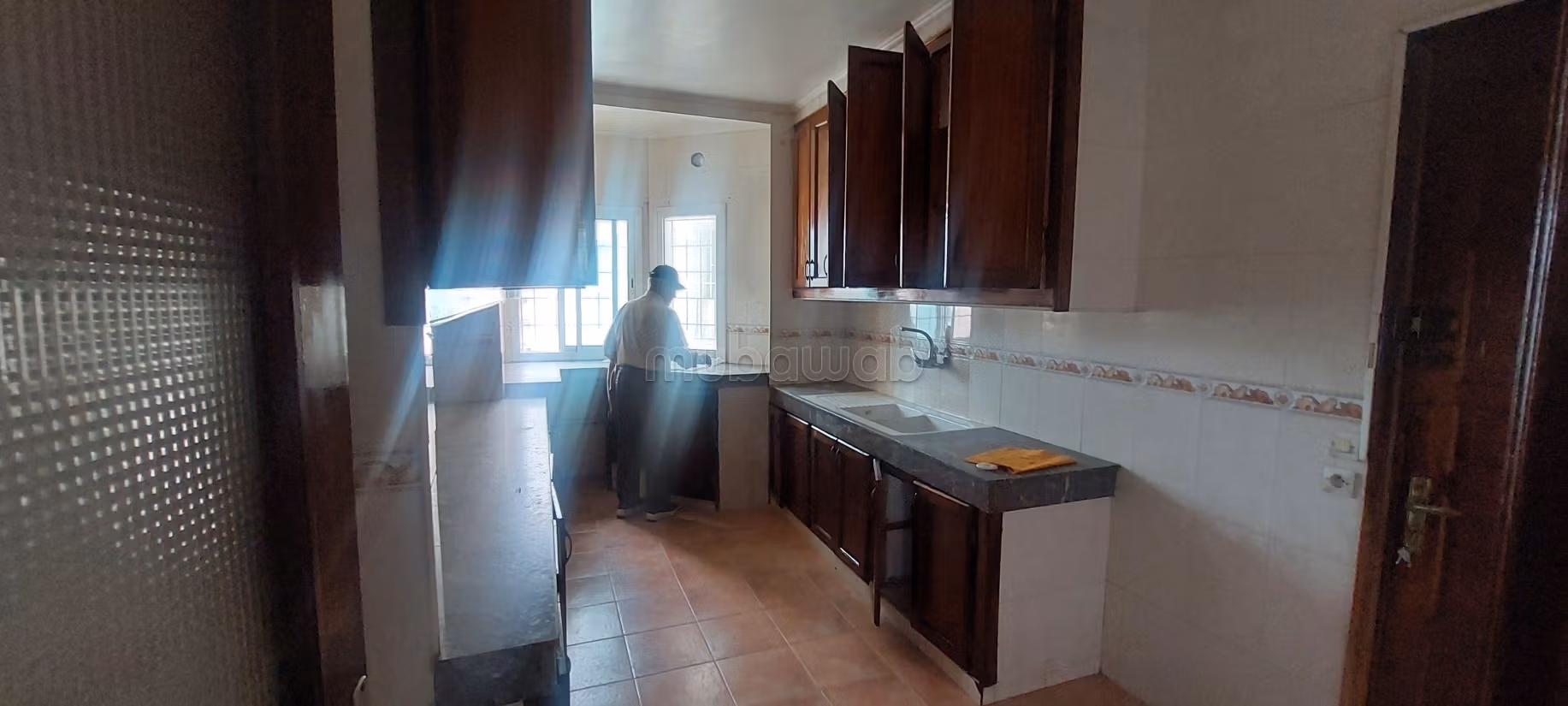 Appartement à louer à Agdal. Superficie 130 m². Cuisinière avec four — 5