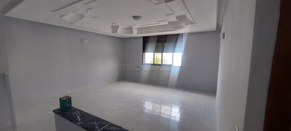Apartment for rent in Agdal. Area 130 m². Cooker with oven