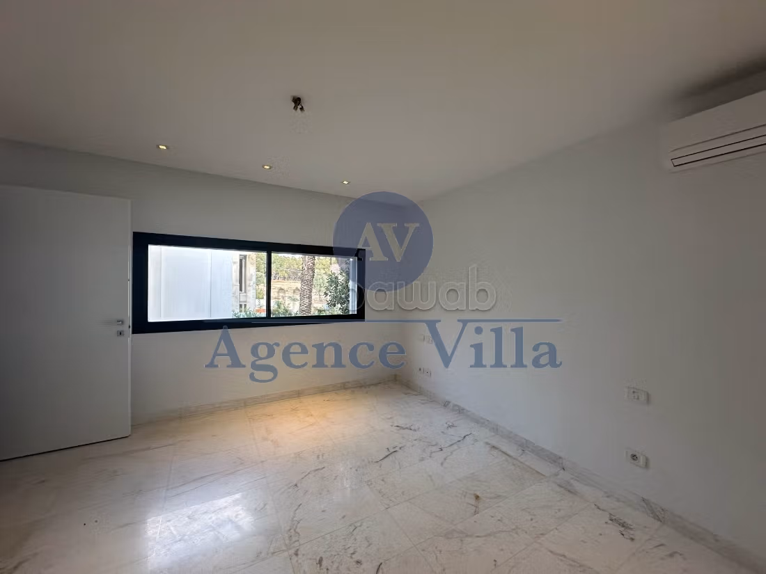 Villa indipendente S4 con piscina e giardino