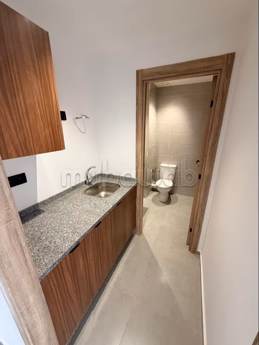 FOR RENT in Almaz – New 50 m² office space – Sought-after area