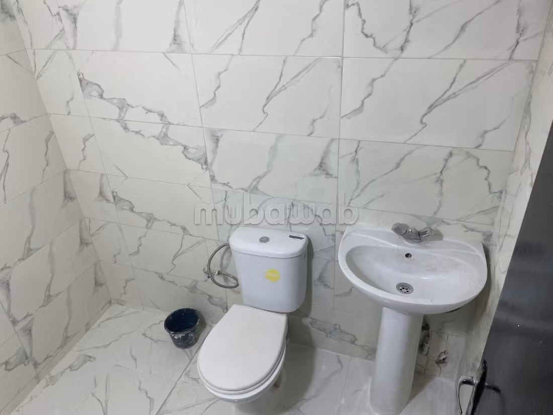 Vendita casa a Narjis B. 15 stanze. Terrazza e giardino