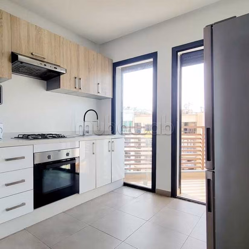 Appartamento in Affitto di 129.0 m² a Casablanca, Ospedali
