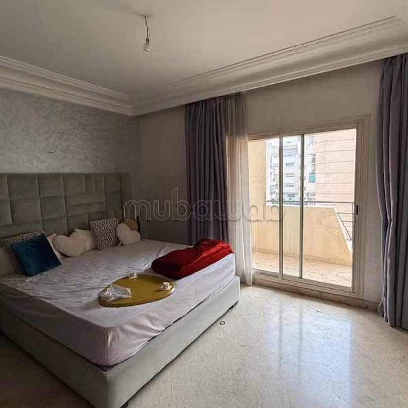 Appartamento in Affitto di 96.0 m² a Casablanca, California