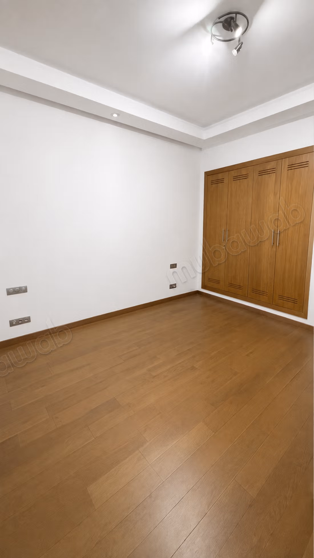Luxe 4-kamer appartement te huur - Hay Riad