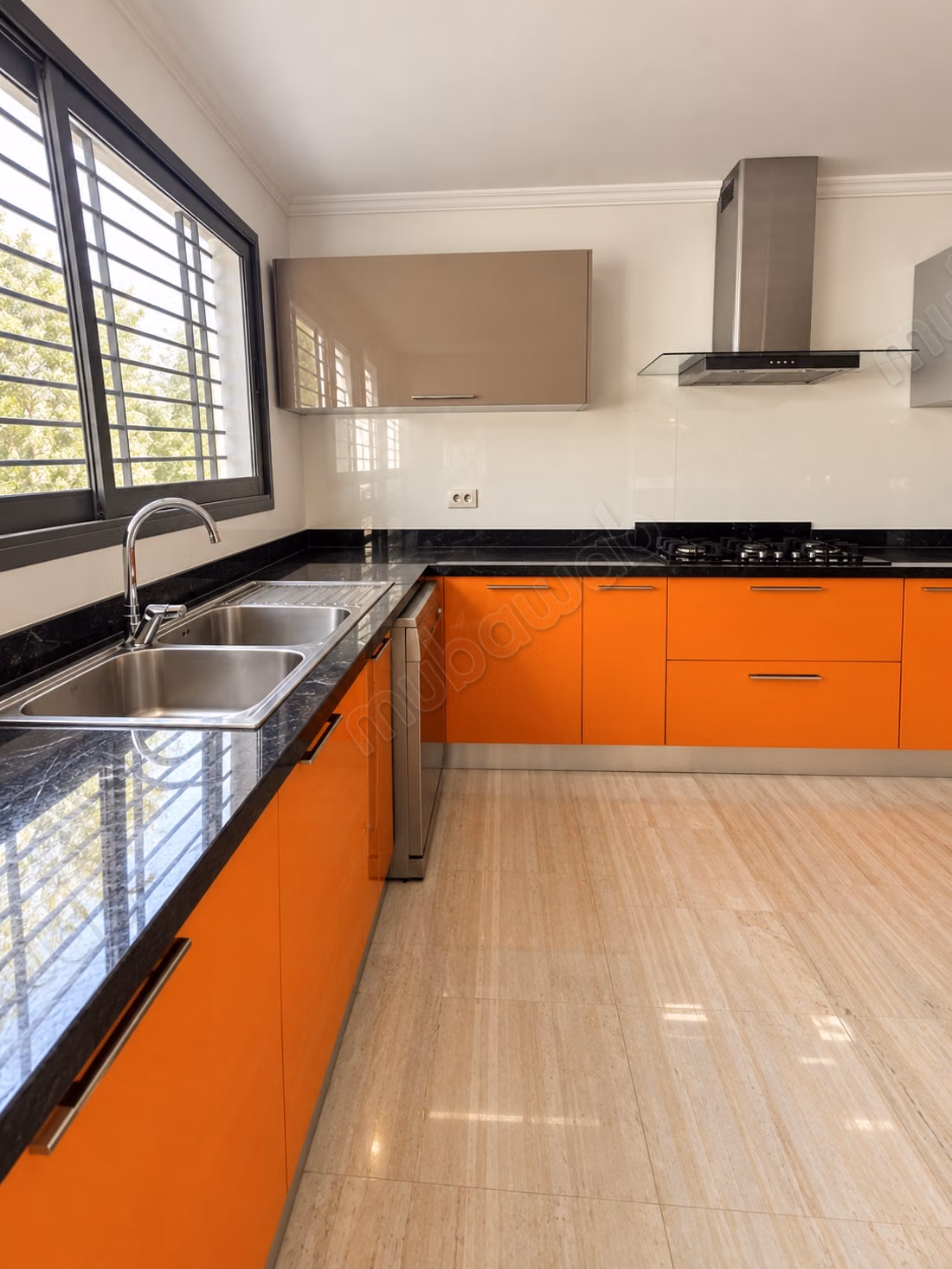 À Louer – Superbe Villa de 400 m² avec Piscine à Hay Riad, Rabat