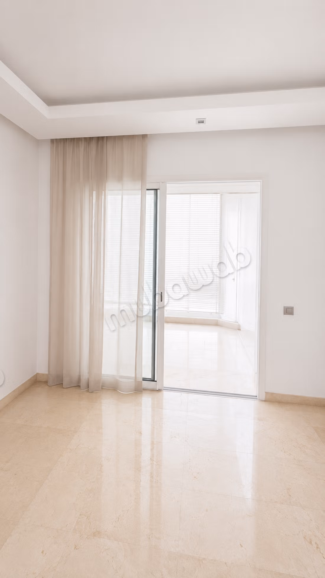 Luxe 4-kamer appartement te huur - Hay Riad