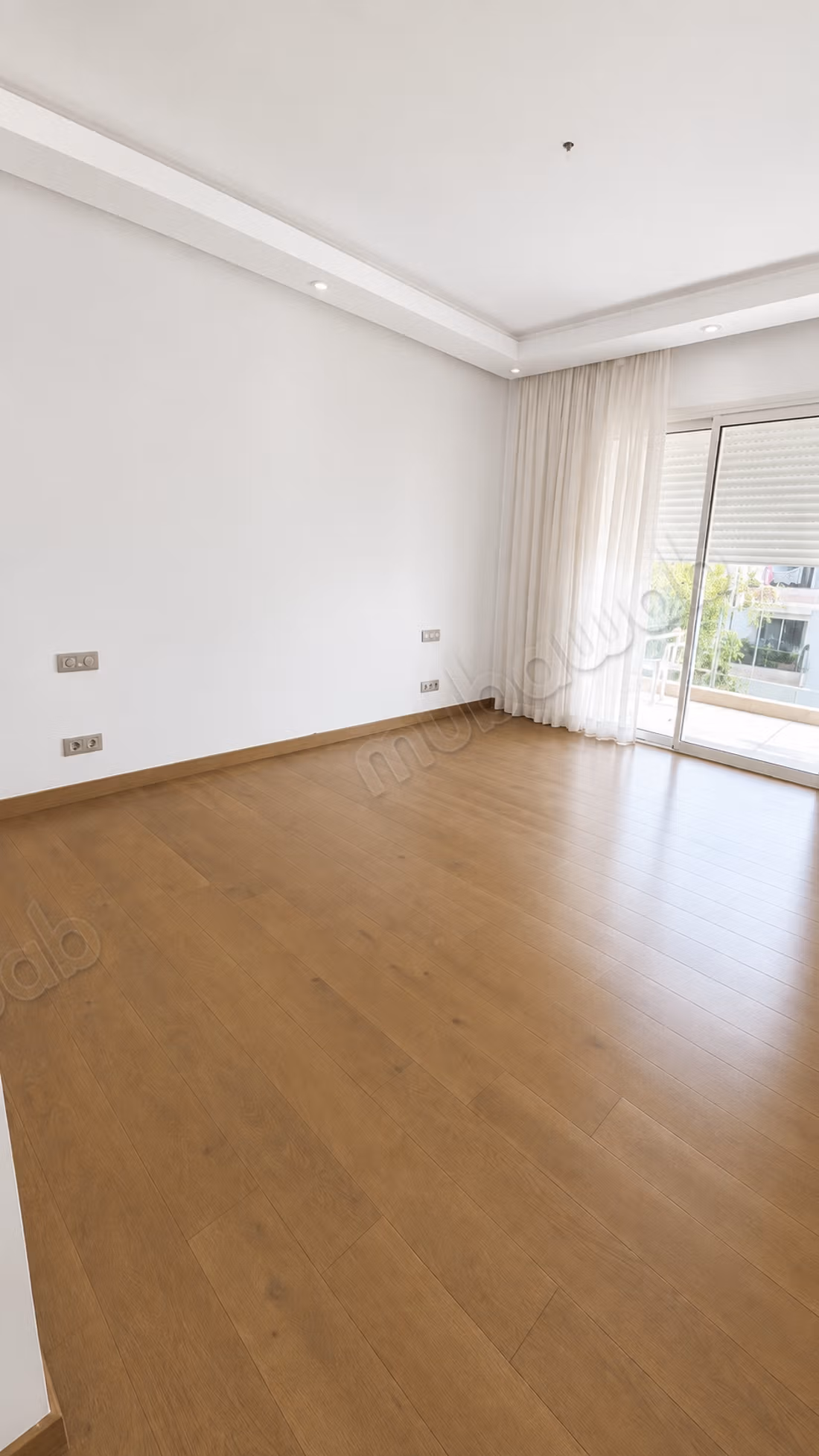 Luxe 4-kamer appartement te huur - Hay Riad