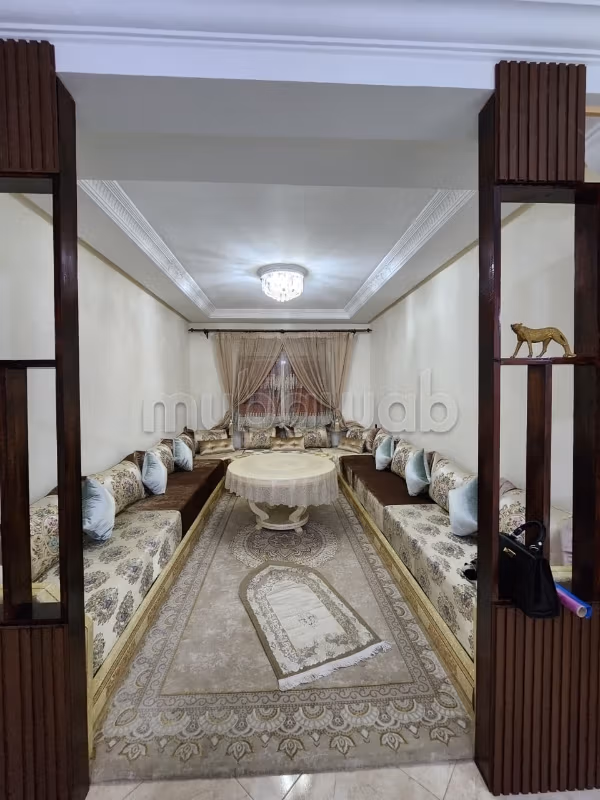 Gemeubileerd appartement te huur in Tanger, wijk Riyad Al-Salam – Weg