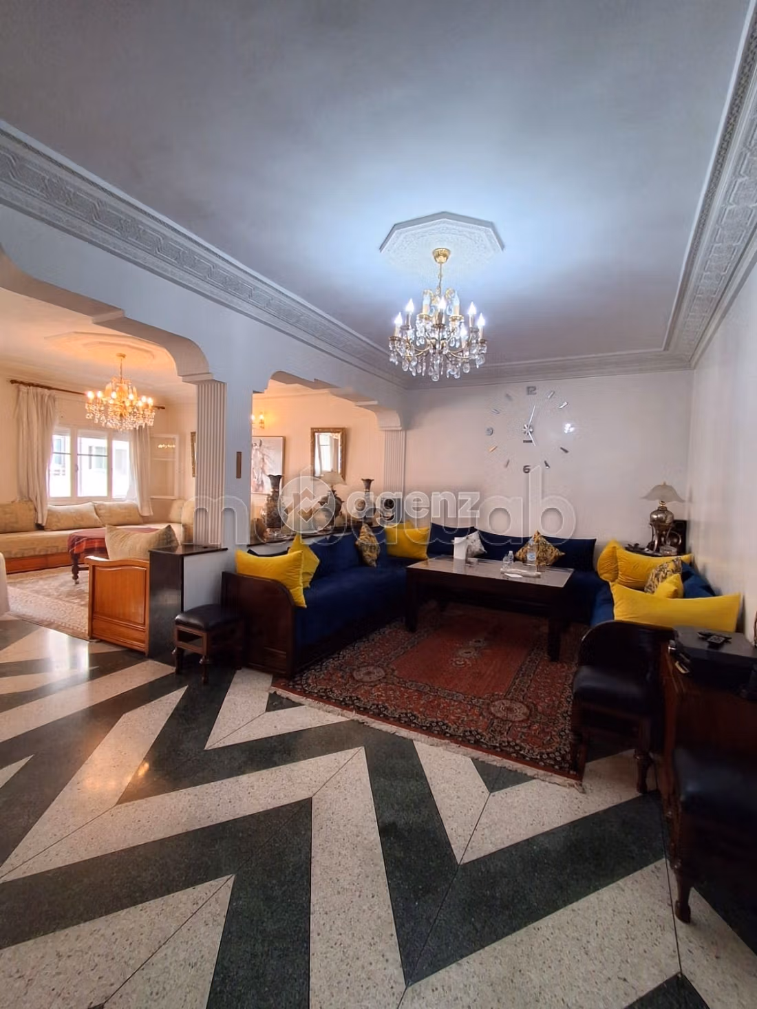 Villa 330 m² à Belvédère — 12