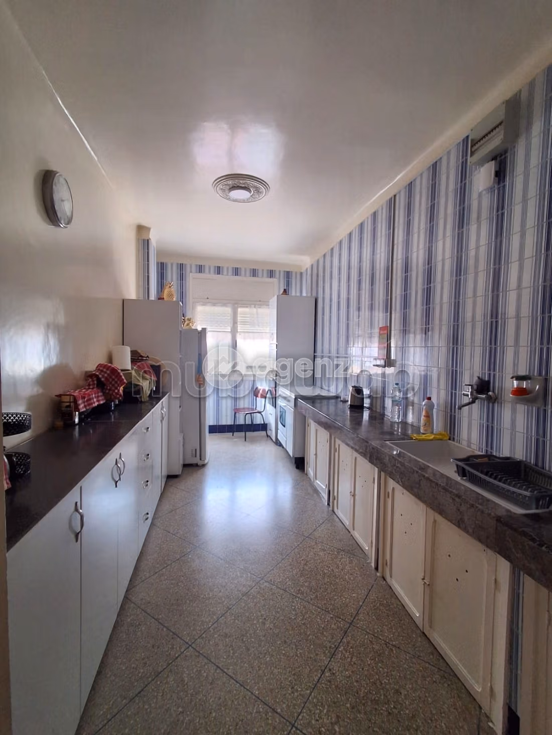 Villa 330 m² à Belvédère — 16