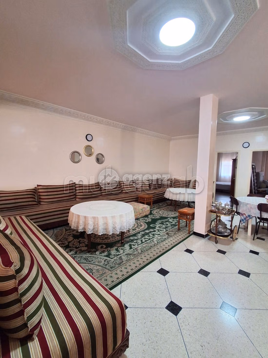 Villa 330 m² à Belvédère — 13