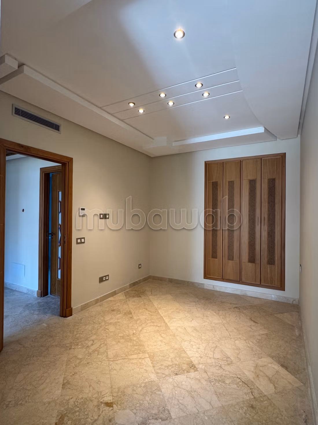 Empty duplex for rent in central Tangier