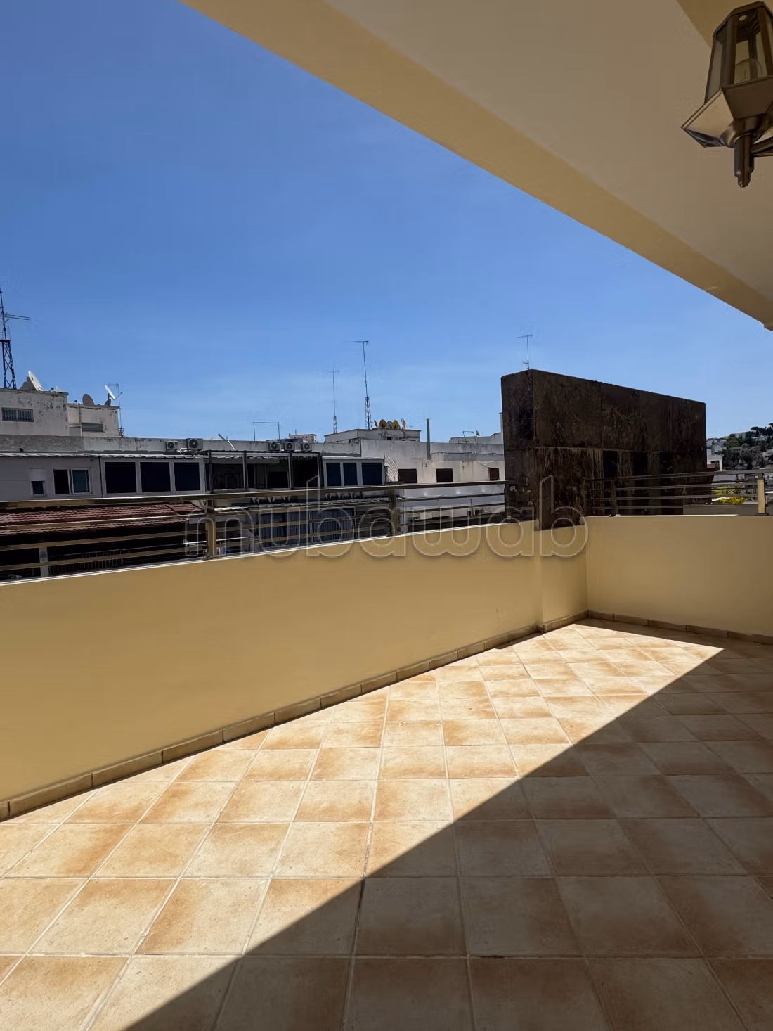 Empty duplex for rent in central Tangier