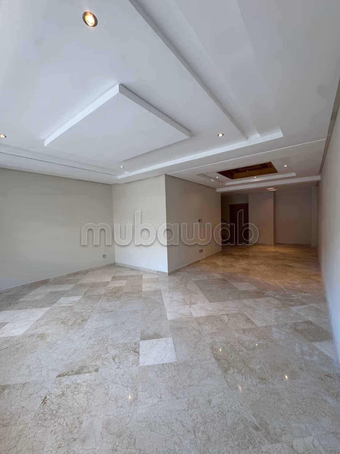 Empty duplex for rent in central Tangier
