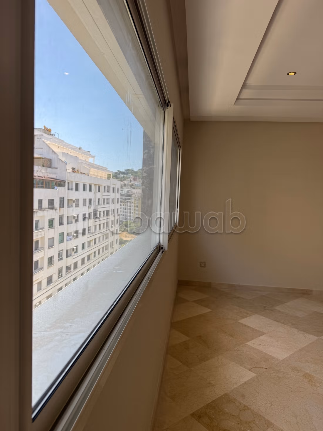 Empty duplex for rent in central Tangier