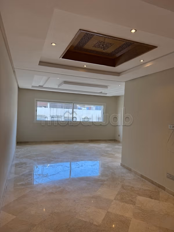 Empty duplex for rent in central Tangier