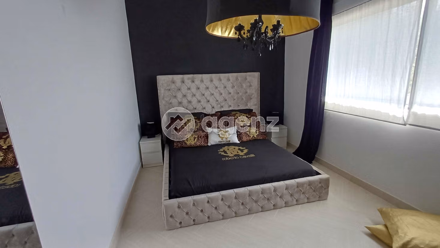 Villa à vendre 940 m², 6 chambres Autre Fahs Anjra