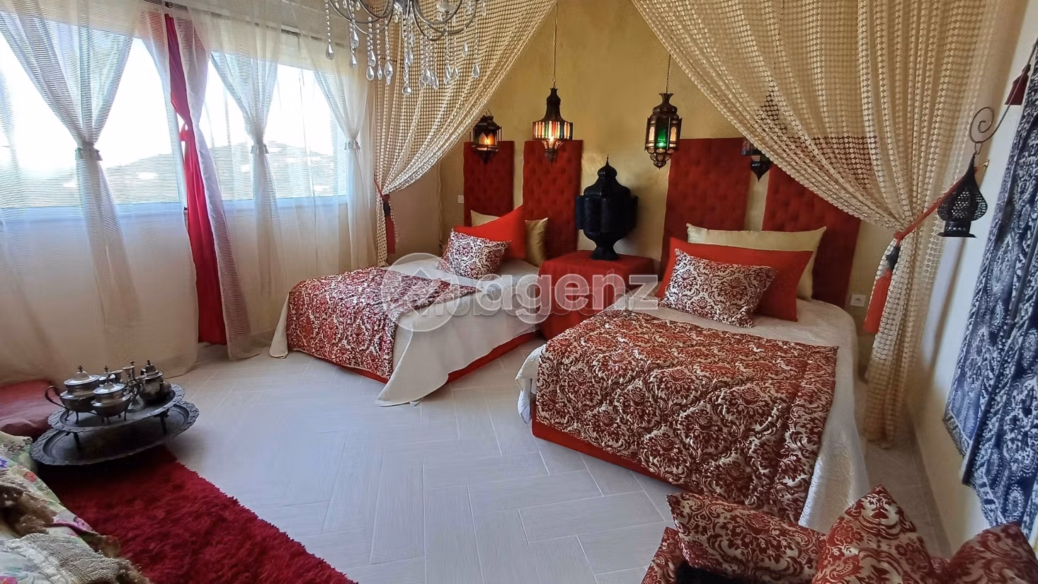Villa à vendre 940 m², 6 chambres Autre Fahs Anjra