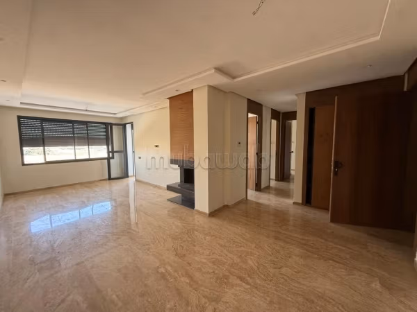 Empty apartment in Dar Bouazza