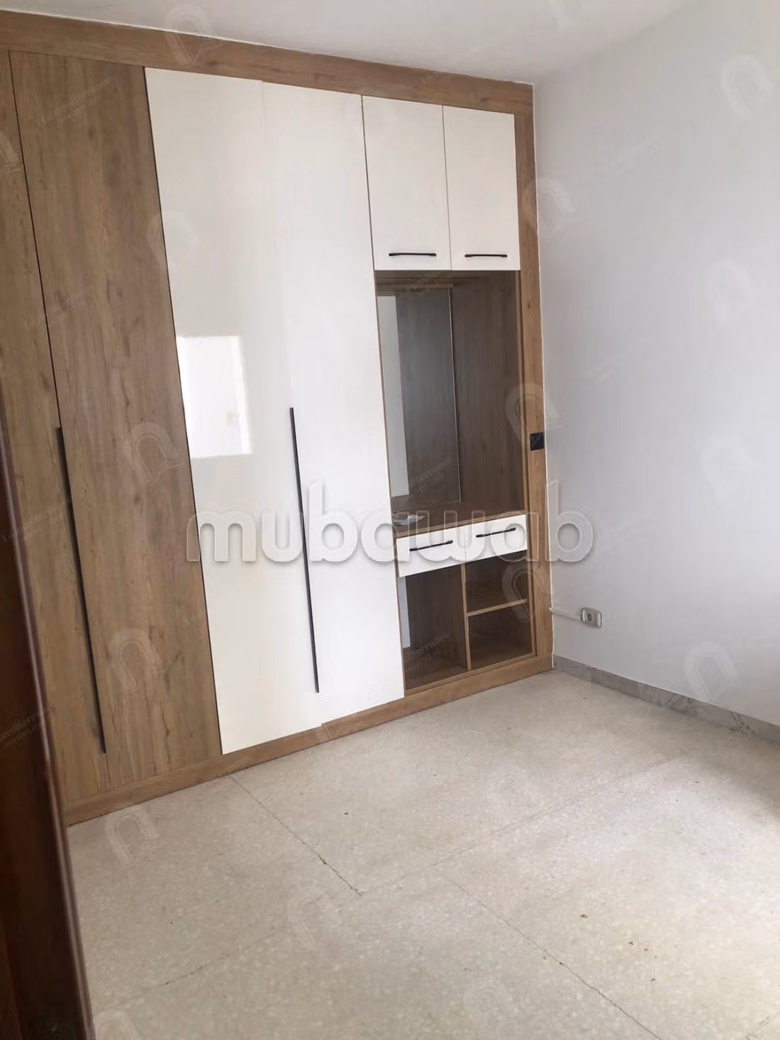 For rent an S1 apartment in Ennasr1