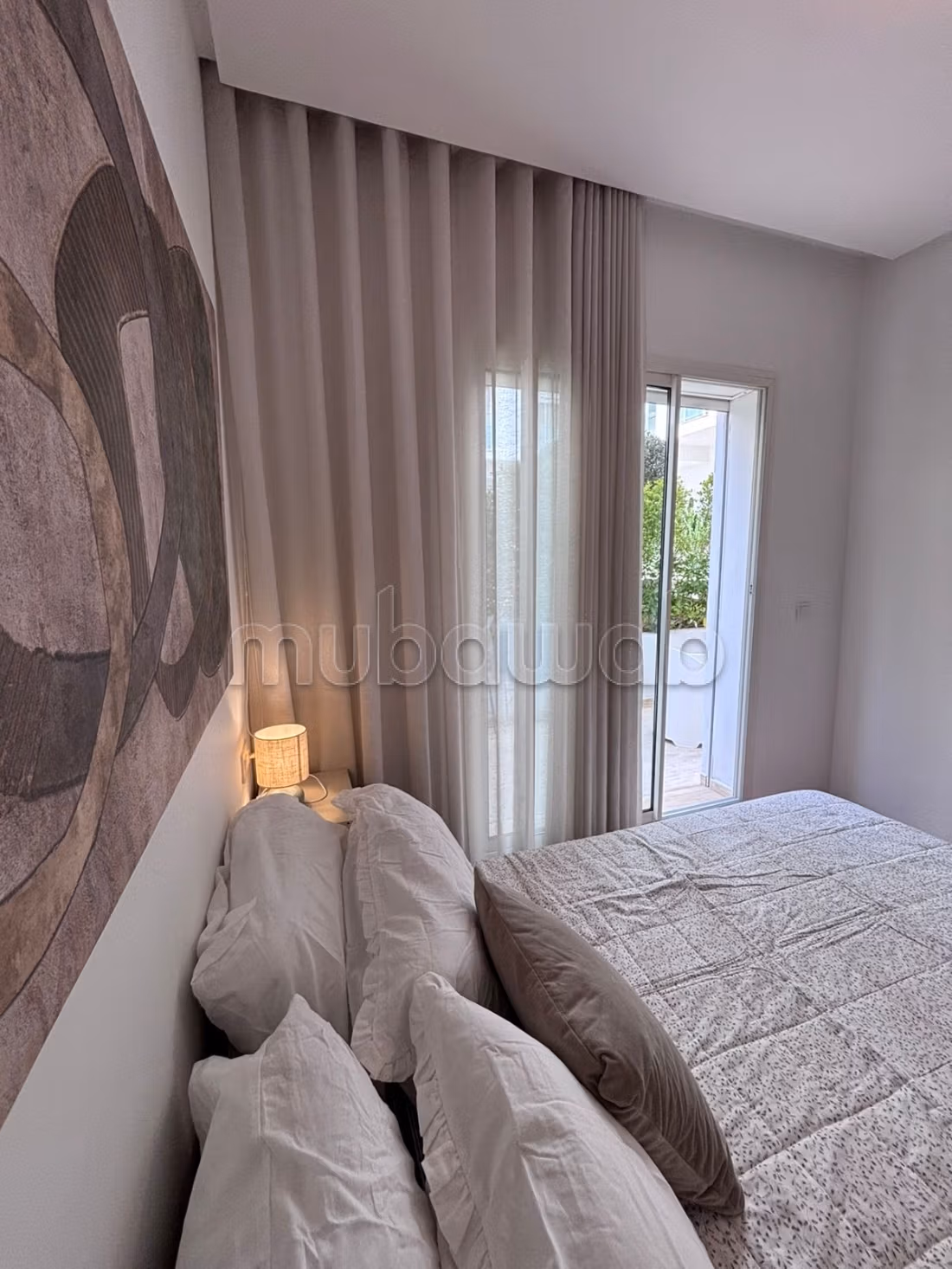 Direct Proprio Appartement moderne meublé avec terrasse ensoleillée et parking — 6