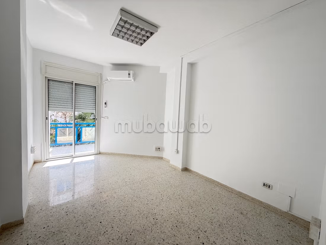 Ufficio A4 le sponde del lago 1