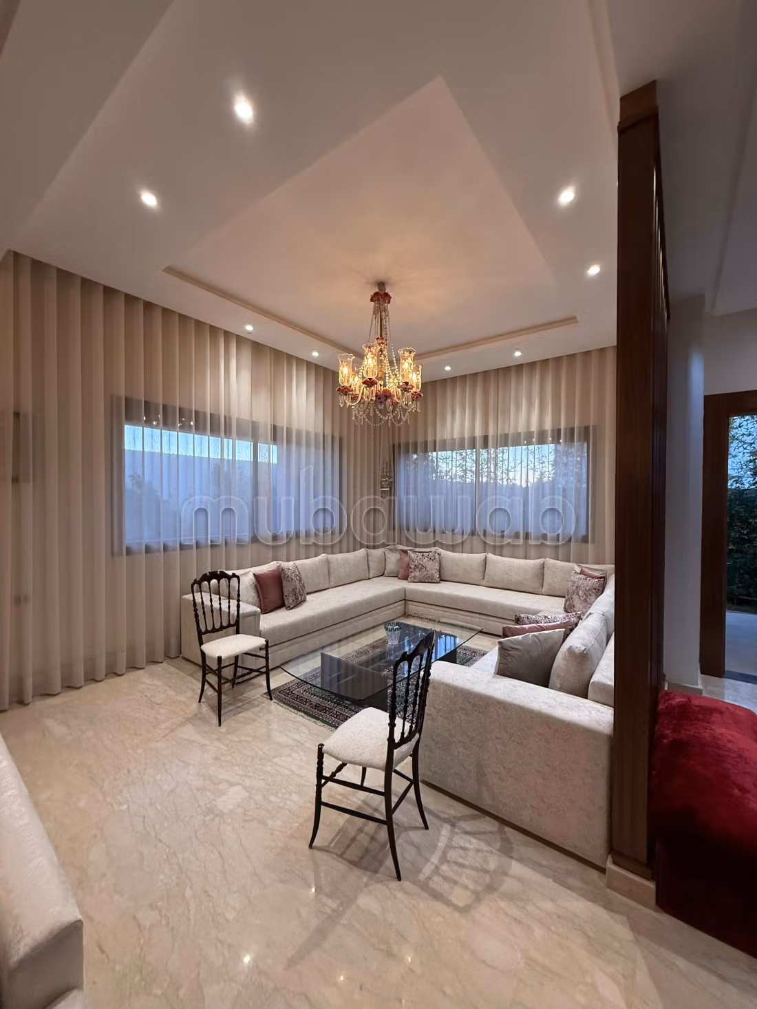 Villa de standing à vendre – Bassin El Menzeh