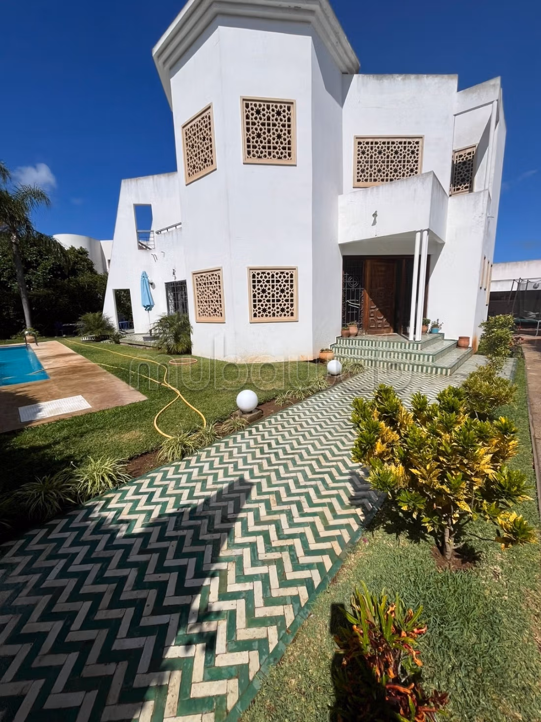 Villa Arredata 850m² a Hay Riad