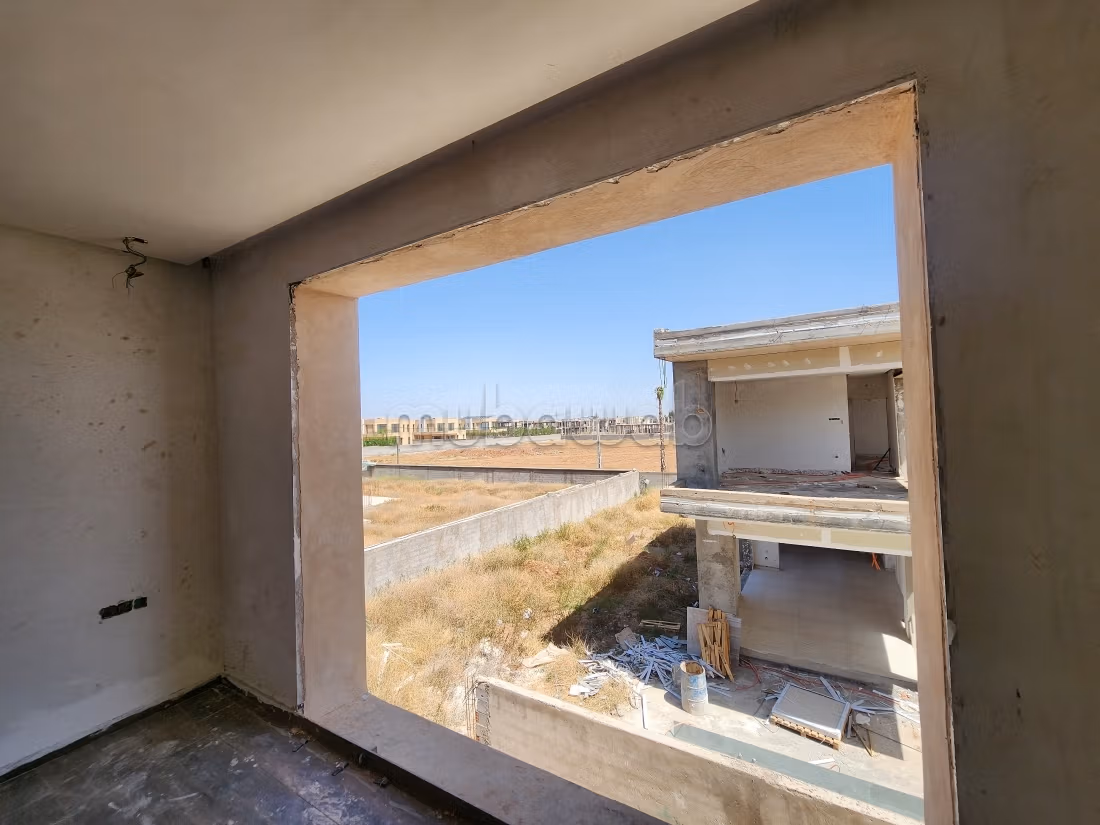 Semi-Finished Contemporary Villa for Sale – Ourika Road KM 12, Marrakech