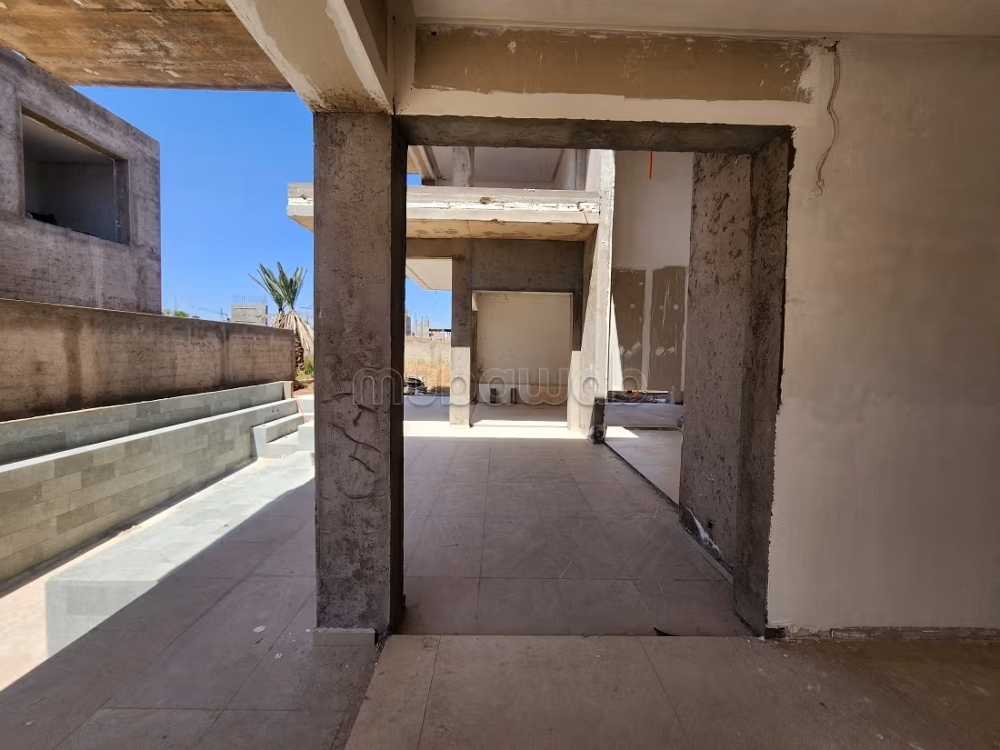 Semi-Finished Contemporary Villa for Sale – Ourika Road KM 12, Marrakech