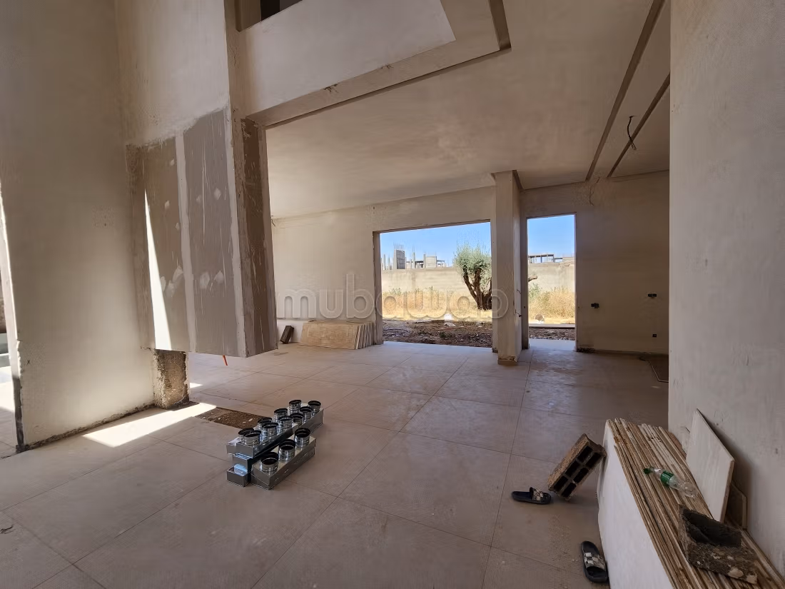 Semi-Finished Contemporary Villa for Sale – Ourika Road KM 12, Marrakech
