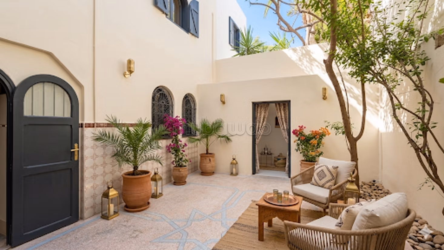 Villa da Ristrutturare in Vendita a Charaf