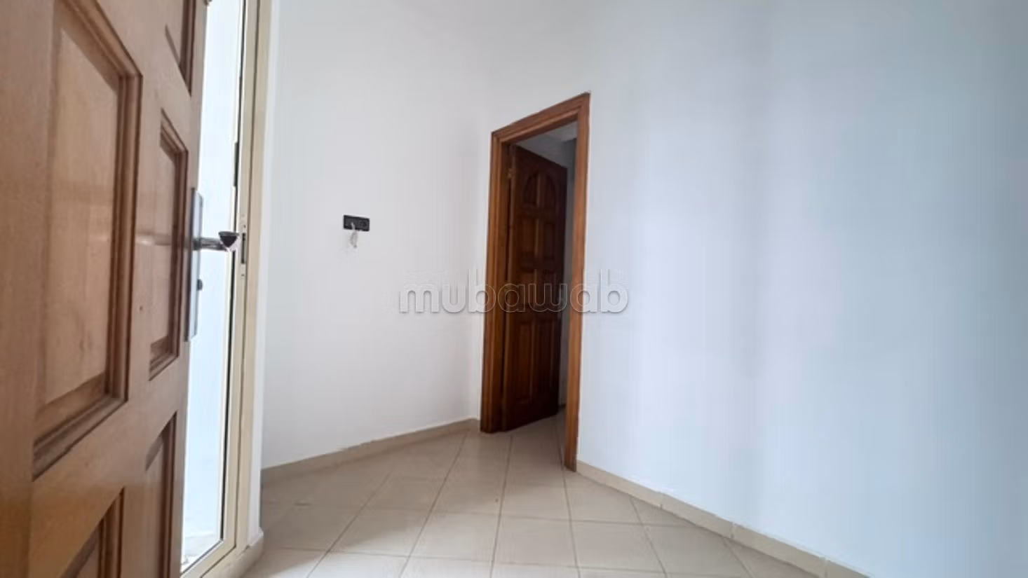 Bel appartement spacieux en hauteur ensoleillé — 6