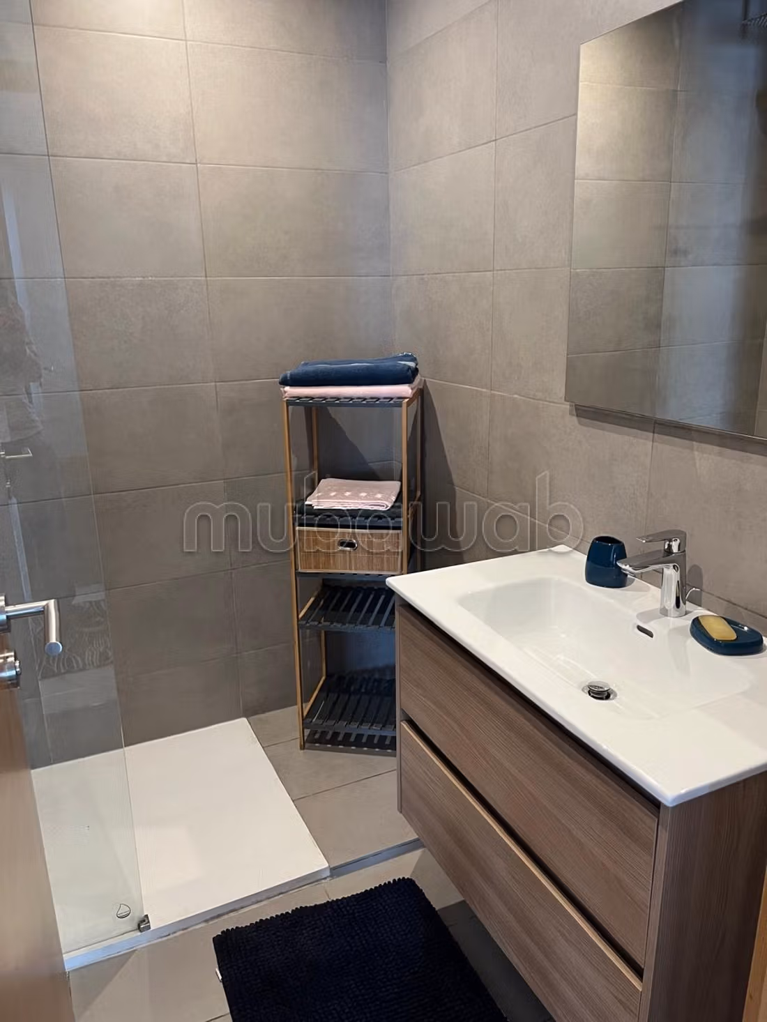 Bellissimo studio con grande terrazza